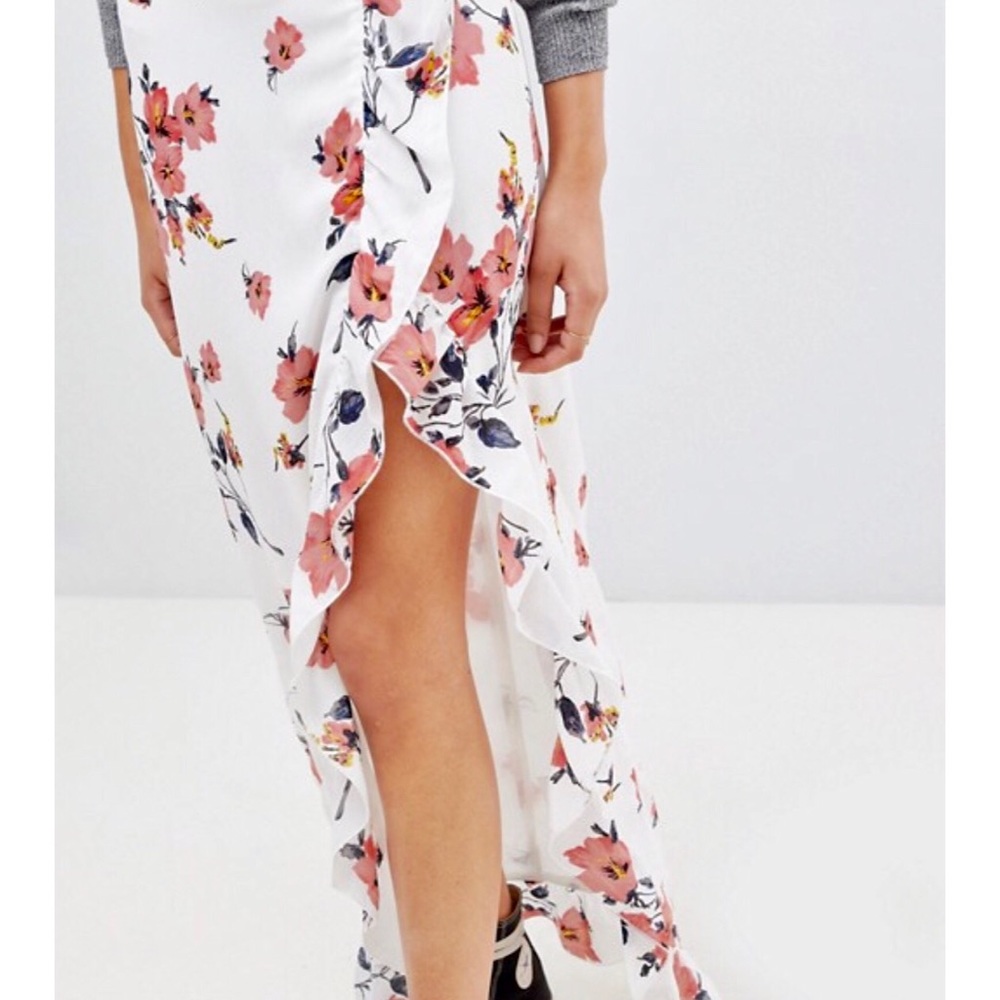 In bloom Floral wrap maxi skirt
